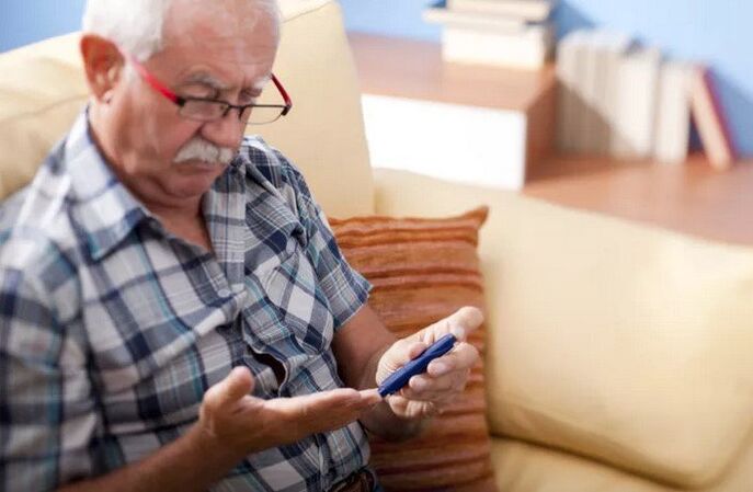 Diabetes batek odoleko glukosa neurtu eta glukosa murrizteko sendagaiak hartu behar ditu